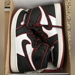 Nike Air Jordan 1 Retro High OG Black Gym Red White Men Size 8 /UNISEX